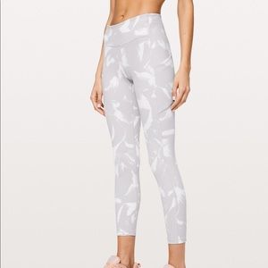 Lululemon speed up tight 25 Inches